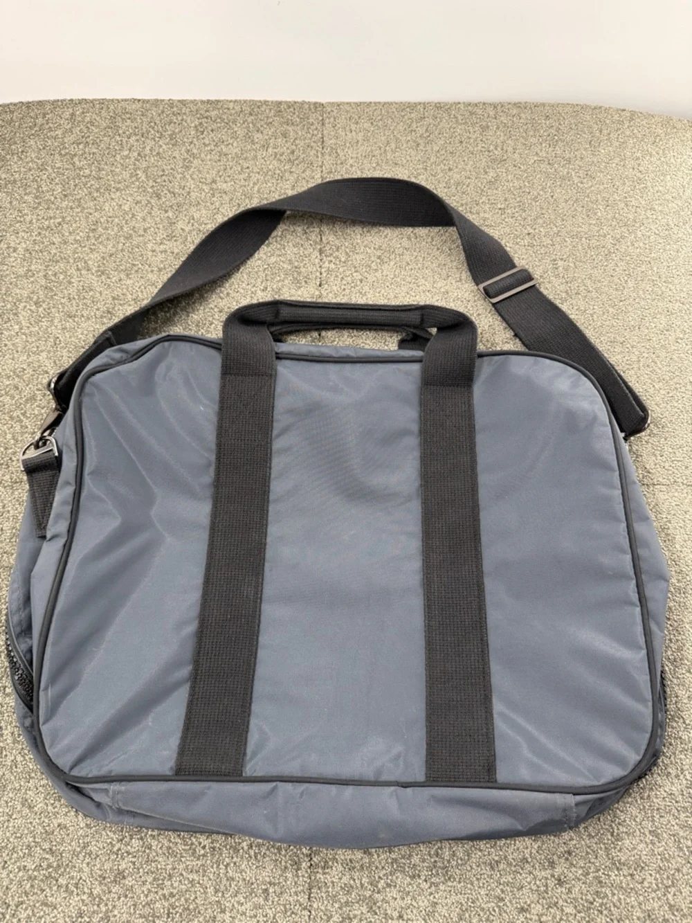 Lands' End Soft Suitcase Blue Vintage Zip Around USA Luggage Overnight Carry On